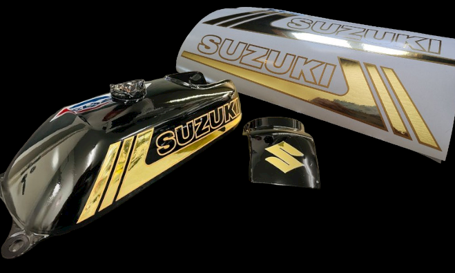 Suzuki PV tankin tarrat KULTA/KROMIKULTA (pari)